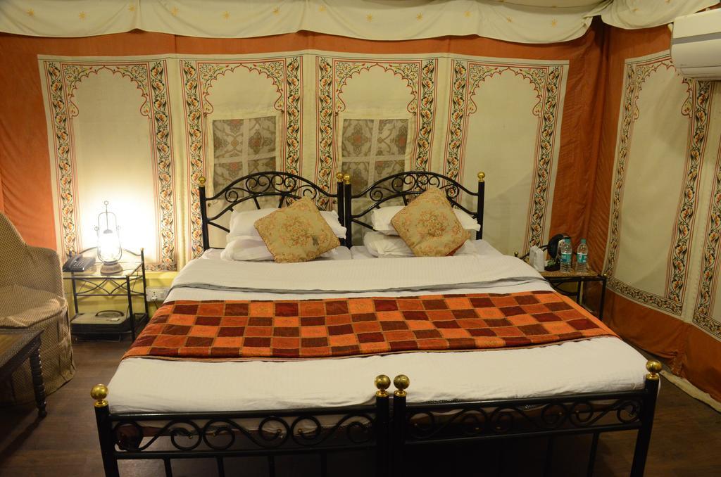 The Aravali Tent Resort Udaipur Habitación foto