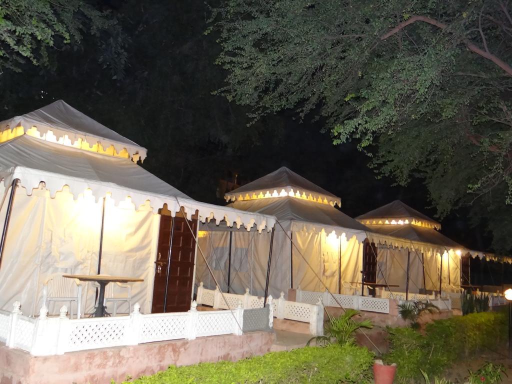 The Aravali Tent Resort Udaipur Habitación foto